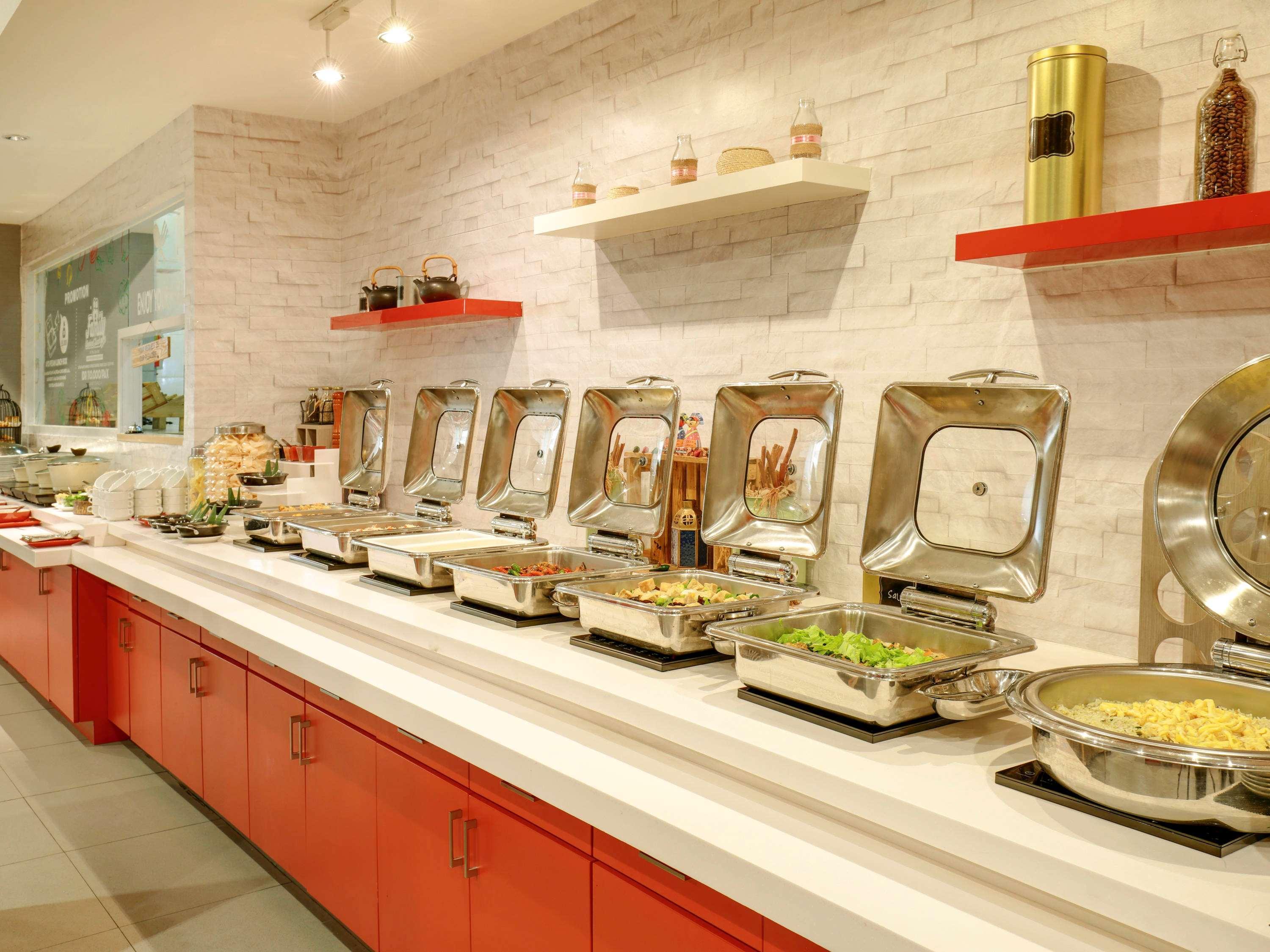 ไอบิส จาการ์ต้า ฮาร์โมนี Hotel จาการ์ตา ภายนอก รูปภาพ