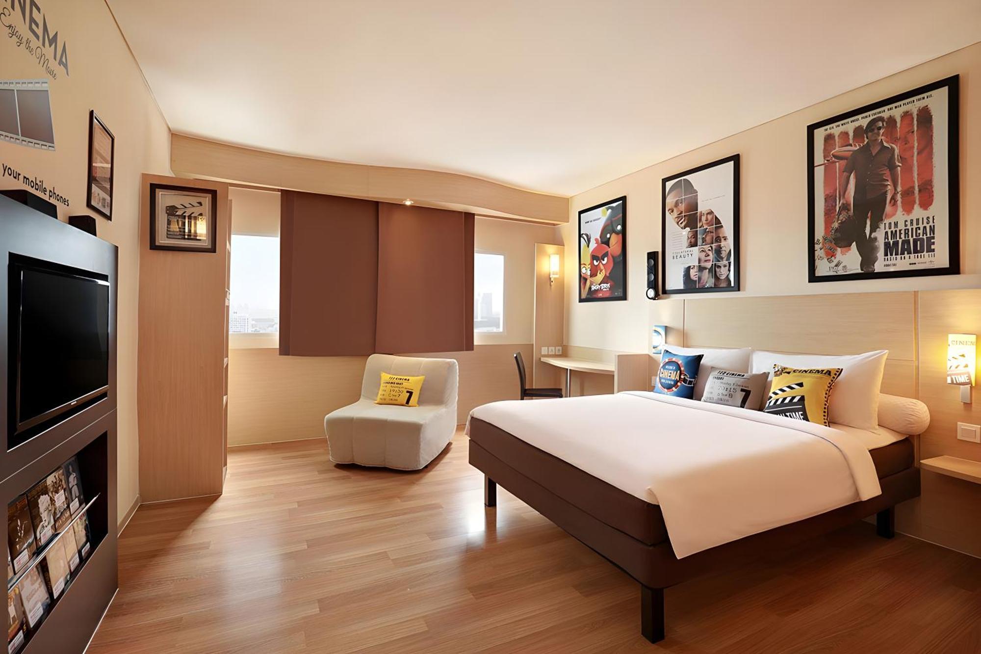 ไอบิส จาการ์ต้า ฮาร์โมนี Hotel จาการ์ตา ภายนอก รูปภาพ